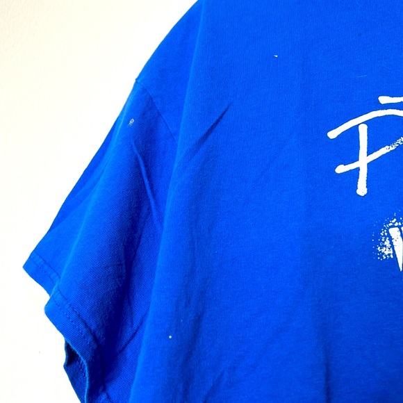 Brad Paisley tour shirt - Picture 6 of 7